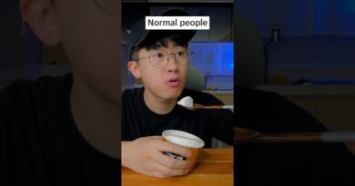 How to eat ice cream coffee