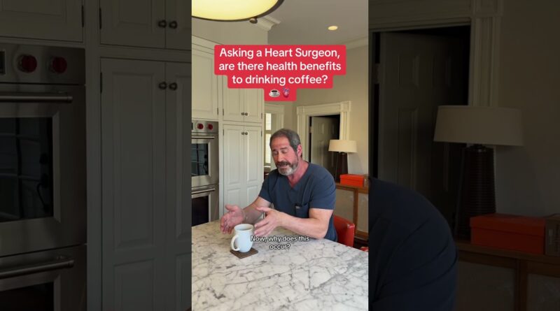 Are there health benefits to drinking coffee? ☕️ #coffee #hearthealth #heartattack #doctor #fypシ